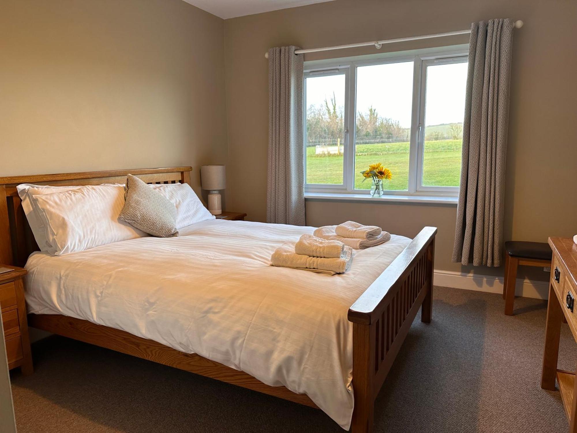 Villa South Downs Rural Retreats Worthing Esterno foto